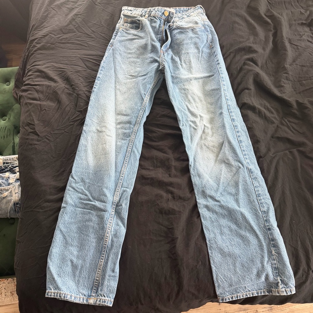 Zara Light Blue Wide-Leg Women Jeans